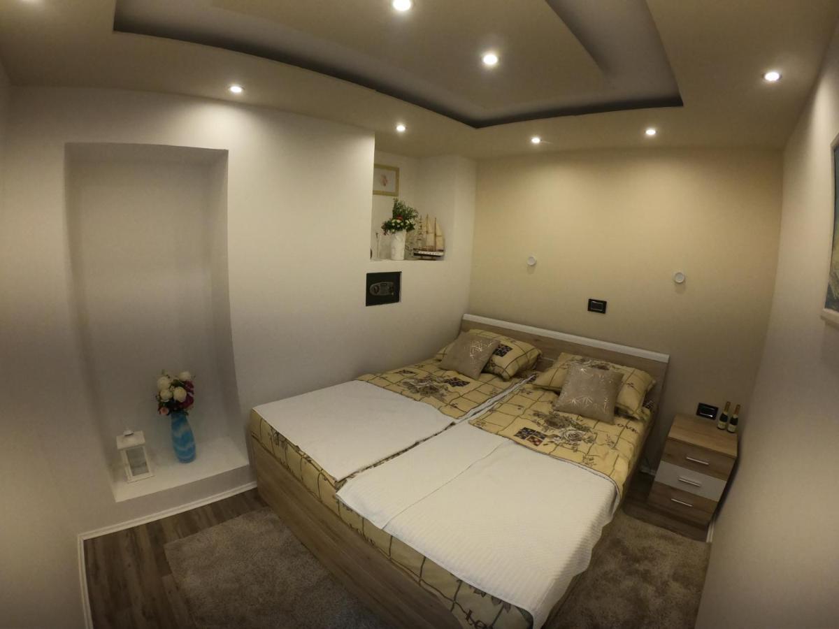 Apartmani Majetic Omišalj Eksteriør billede